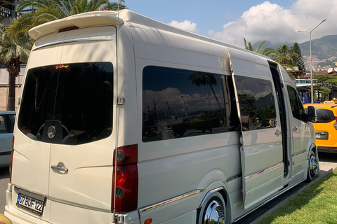 Wycieczka po mieście Alanya: dzień/noc, kolejka linowa i plaża KleopatryAlanya Hop-On Hop-Off Shuttle: Zachód słońca