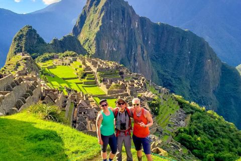 Aguas Calientes: Machu Picchu - Ticket, Bus und Guide