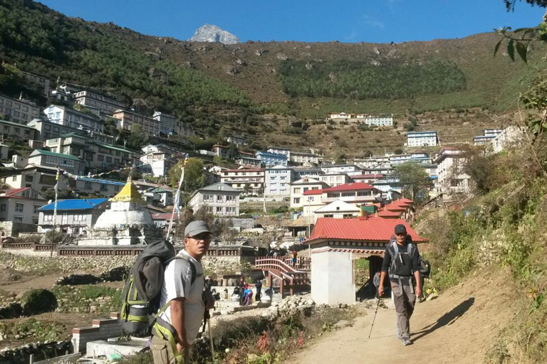 Trek du camp de base de l'Everest avec retour en hélicoptère