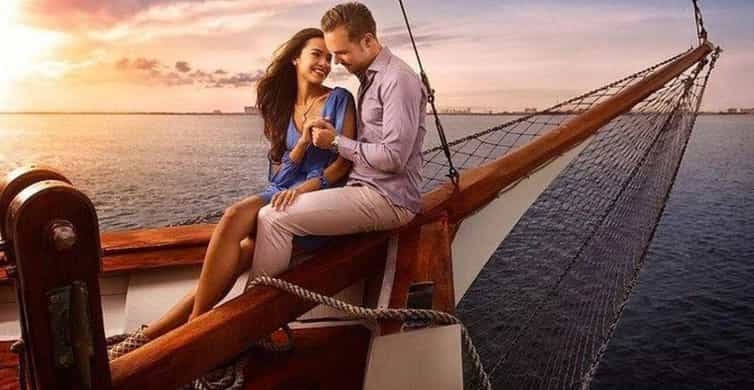 Cancun:Sailing&RomanticDinner