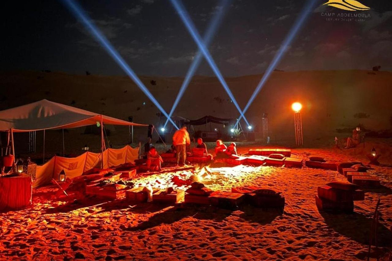 Vanuit Djerba: overnachting, zonsopgang en nacht in een tent in de woestijnVanuit Djerba: zonsondergang, zonsopgang en een nacht in een tent in de woestijn