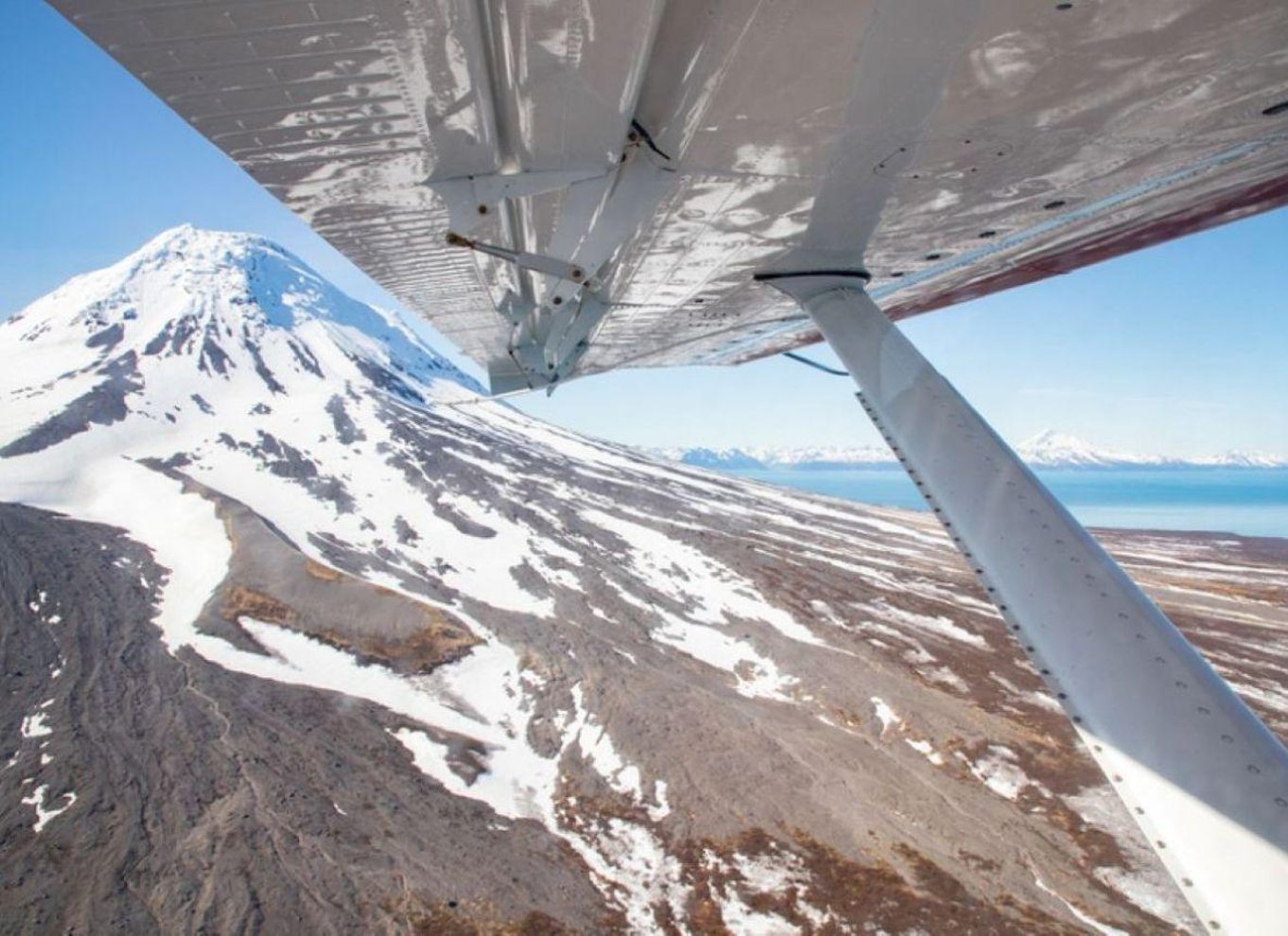 Brooks Falls: Katmai National Park Bear View fra vandfly