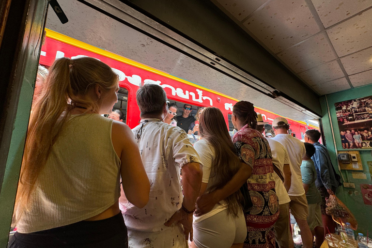 Bangkok: Floating Market & Railway Market with Hotel Pick Up