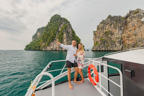 Phuket: Phi Phi ,Maya & Khai Luxury Power Catamaran Day Tour