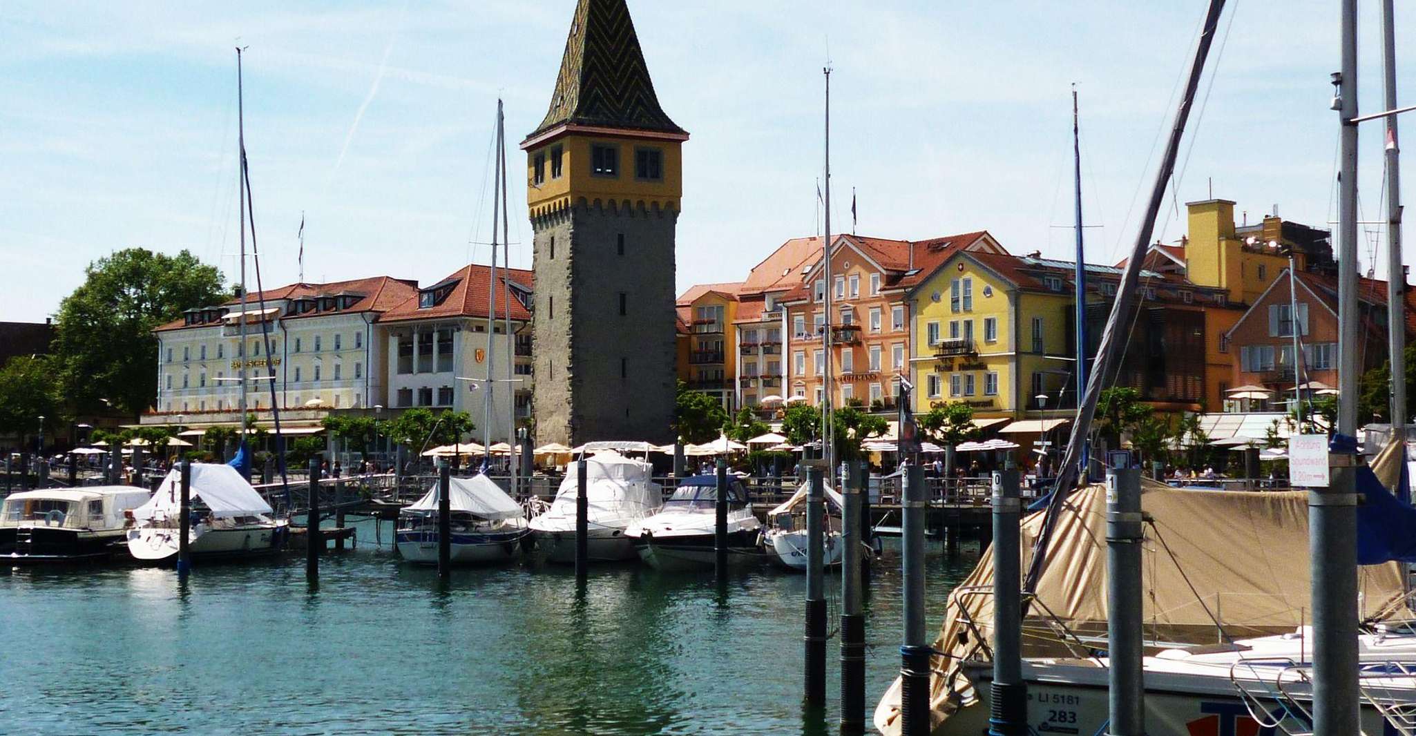 Suitetrails - Lindau Private Christmas Market Tour