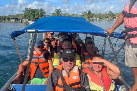San Blas: tour with snorkeling, lunch and transportation