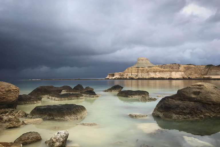 Gozo: Private Full-Day Customizable Tour with Driver & Van