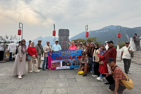 Mutianyu Great Wall & Dingling Tomb Private Day Tour