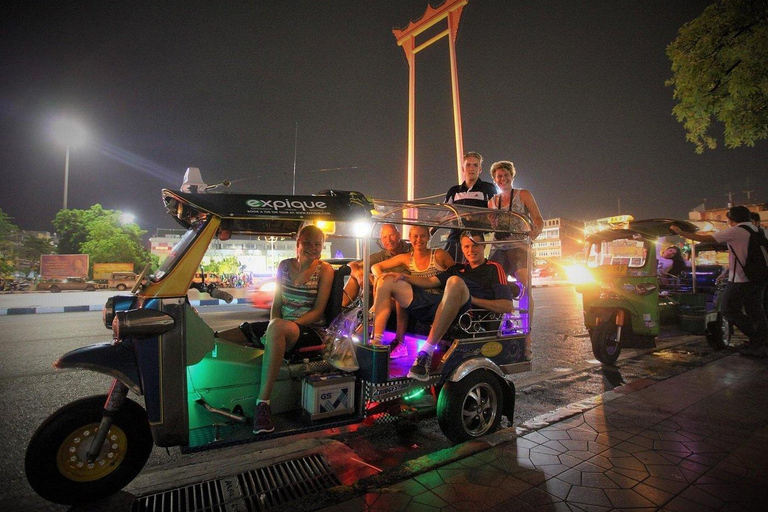 Tokyo: Private Tuk-Tuk Tour with Driver and Photos
