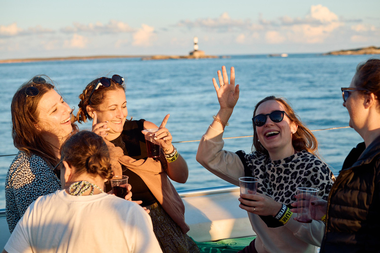 Ibiza: Formentera Boat and Bike Guide Tour +Sunset Party Gold Edition: Formentera Bike & Boat Adventure from Ibiza