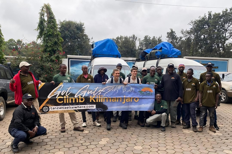 Kilimandscharo: 7 Tage Machame Trek mit Tansania Anderswo