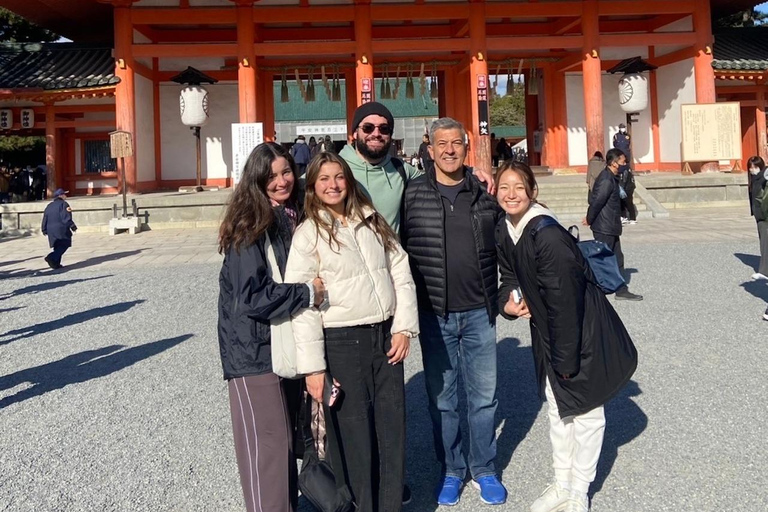 E-Bike Tour in Kyoto with Asuka, Japanese graduate student