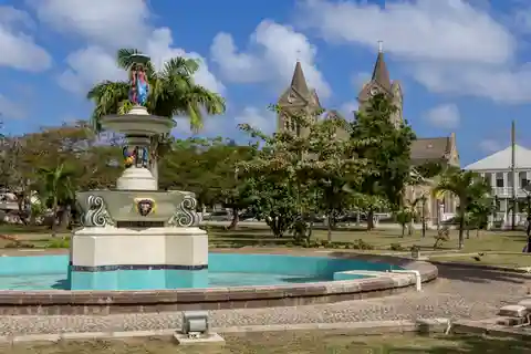 Basseterre: Highlights Capital and Beach Tour
