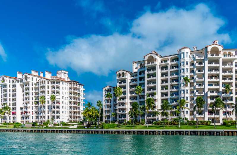Майами: прогулка на лодке по домам знаменитостей и особнякам миллионеров