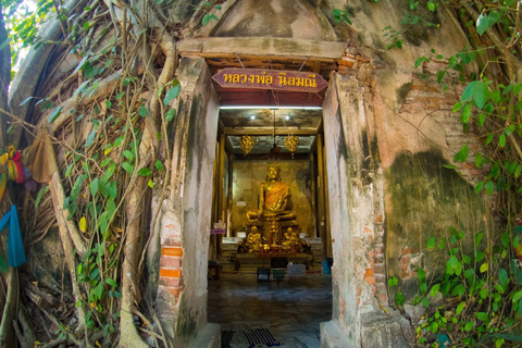 From Bangkok: Amphawa Floating Market & Maeklong Tour