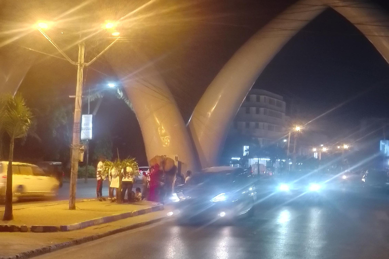 Mombasa: Nightlife Tour with Wine Tasting and Dinner