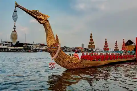 Rilassarsi al Khlong
