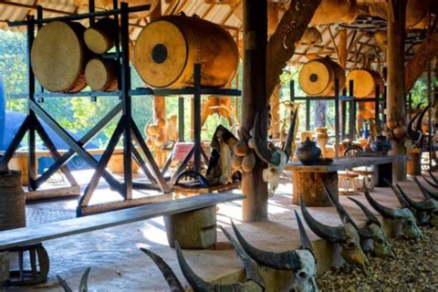 Chiang Rai: 2 Temples (White and Blue) + Black House Museum Meeting Point: Wat Phra Singh (Hotels Outside Pickup Area)