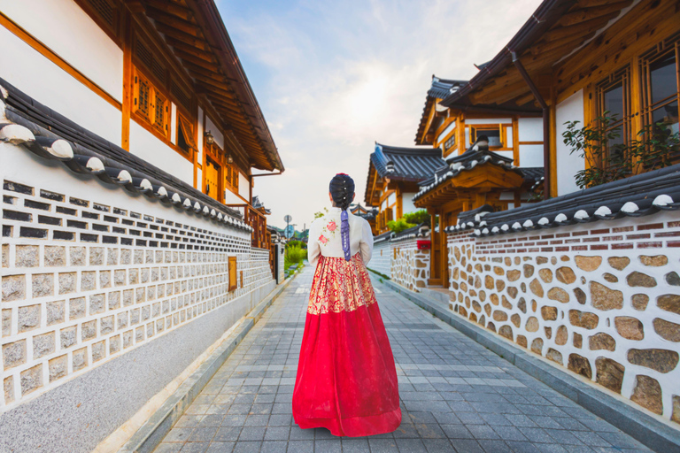 Seúl: Gimpo DMZ a Aegibong, Gochujang DIY, Hanok (EG Tour)Visita compartida a la DMZ de Gimpo, encuentro en Myeongdong