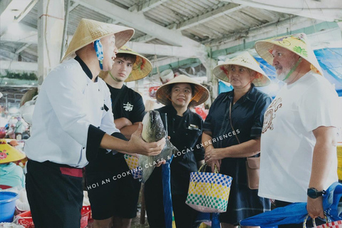 Hoi An Cooking Class with Organic Farm & Local Market