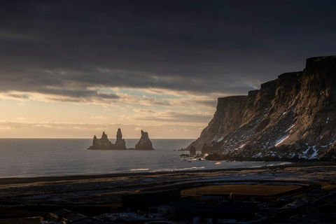 South Coast of Iceland: Hidden Gems & Lava Show Tour