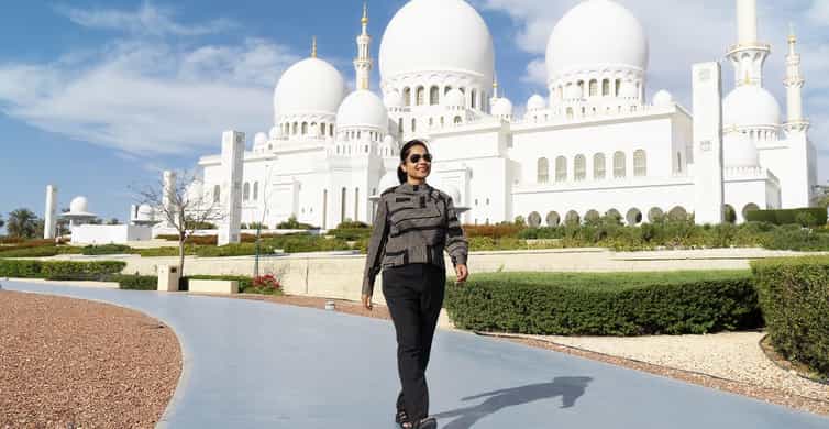 Abu Dhabi Walking Tour: Sheikh Zayed Mosque & Library photo 11