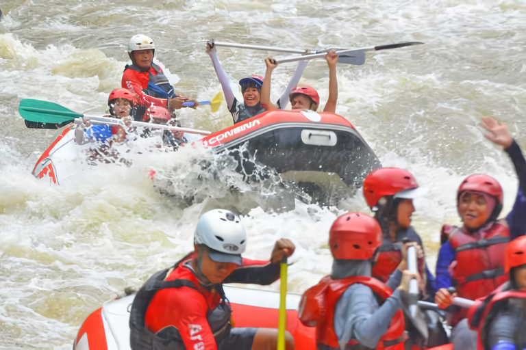 Jakarta Tour : Rafting Crusher & Paintball Games