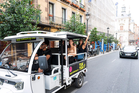 Madrid: Historische Tour im elektrischen TukTuk mit Audioguide und Geolokalisierung.