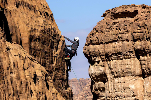 Private Abseiling in Alula Desert.