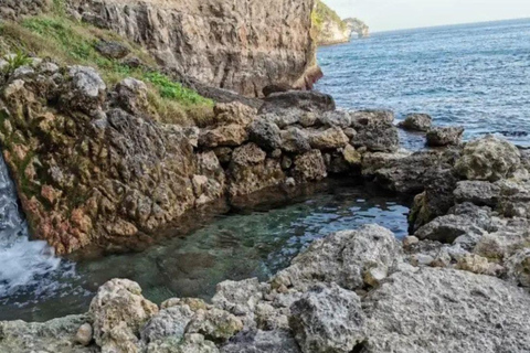 Bali: tour privato di Nusa Penida con snorkeling, tutto inclusoTour misto di Nusa Penida con servizio di pick up nell'area di Bali