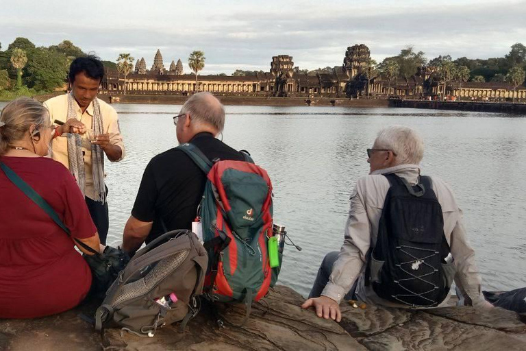 Siem Reap: Angkor Wat – German-speaking tour guide Siem Reap: Full-Day Angkor Wat, Ta Prohm & Angkor Thom Tour by Car