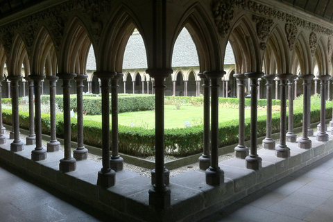 Mont Saint-Michel - Tagestour Luxus-Van 7 Personen ab Paris