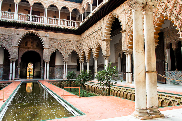 Alcazar i Sevilla Rundtur med reducerad gruppGuidad tur på engelska