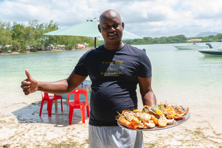 Mauritius: Motorówka Ile aux Cerfs, wodospad GRSE, grill, bar