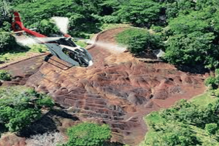 Mauricio: Vuelo panorámico en helicóptero con traslados al hotel