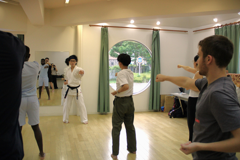 Tokyo: Karate Experience with Former All-Japan Champion PRIVATE Karate Session with Karate Gi(uniform)