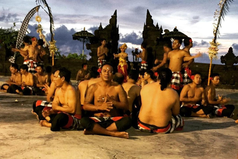 Uluwatu: Halvdagstur till Malini Agropark och Kecak-dans
