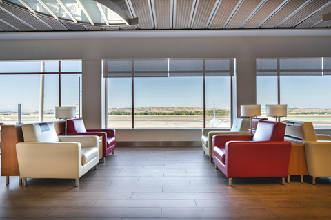 Madrid: Access to Puerta de Alcalá VIP Airport Lounge (T2)