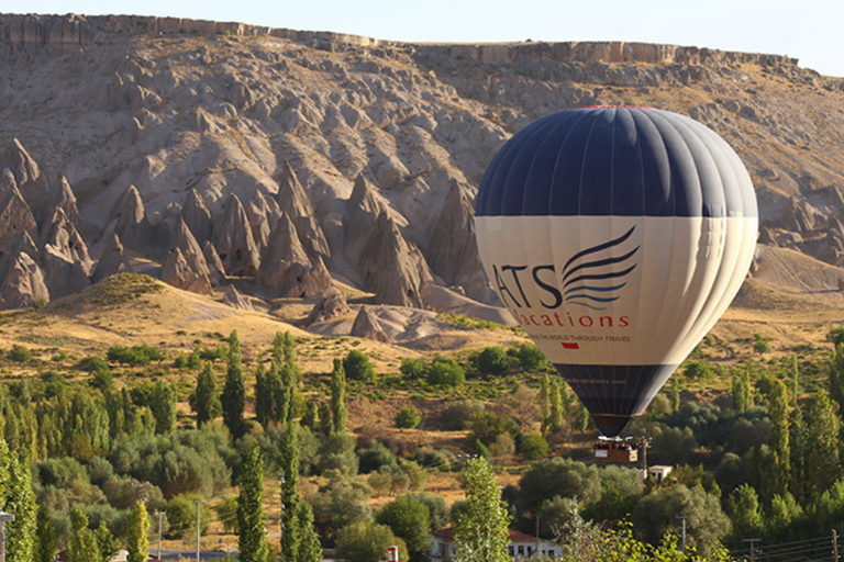 Cappadocia: Ihlara Canyon Sunrise Hot Air Balloon Flight