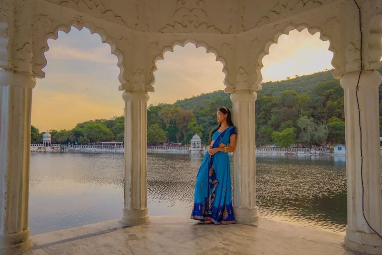From Ahmedabad: 2-Day Udaipur Private Tour with Guide