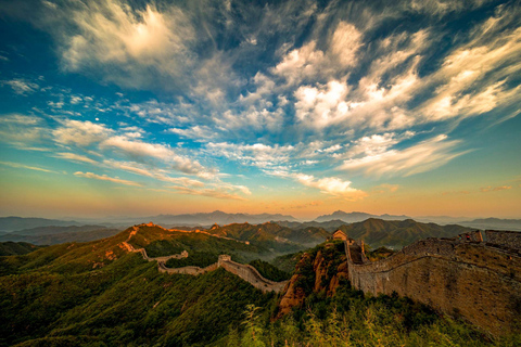 From Beijing: Private Transfer To Different Parts Great WallGubei &amp; Simatai Round Transfer + English Guide + Ticket