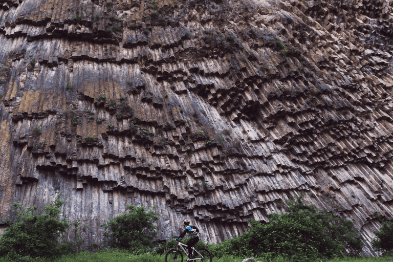 Tour privado: Garni, Sinfonía de piedras, Geghard, Khor VirapGarni, Sinfonía de piedras, Geghard, Khor Virap