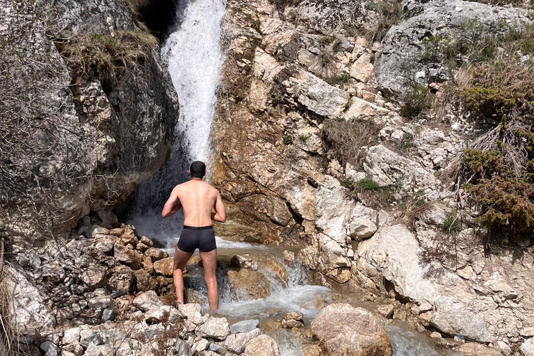 3 day trekking between mountain villages Khinaliq - Qriz Baku: 3 day trekking aroud mountain villages Guba - Khinalig