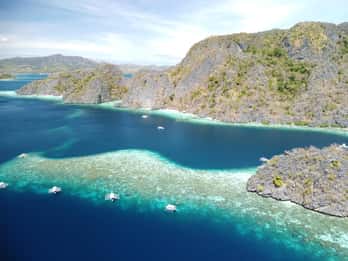 Coron: Excursão pela ilha B com mergulho com snorkel e aventuras na lagoa