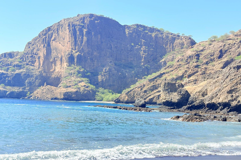 Santiago: Ribeira da Barca Sea Caves Boat Tour & Pickup