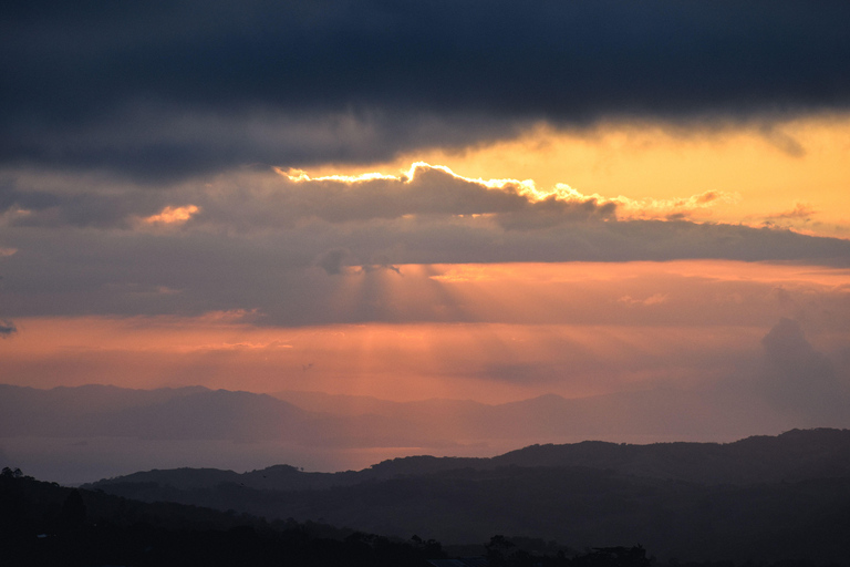 The Best Sunset in the Basque Country — Picnic, Stories, and Tranquility Basque Picnic at Sunset: The Perfect End to Your Day in Gipuzkoa