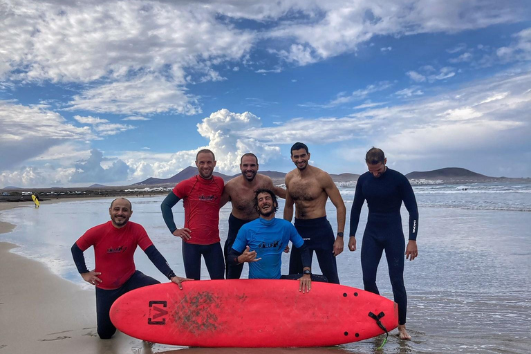 Kalufa Surf school in Caleta de Famara, Lanzarote Caleta de Famara in Lanzarote: Kalufa Surf school