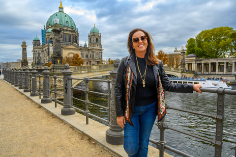 Berlin: Private Photoshoot with Professional Photographer