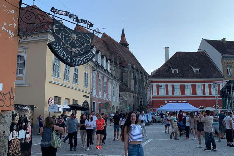 Privétour: vertrek Boekarest naar Kasteel Peles, Bran en Oude Stad Brasov