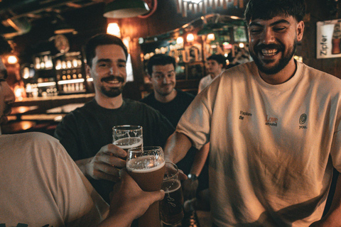 Tirana: Pub Crawl with 1 hour of Unlimited Drinks